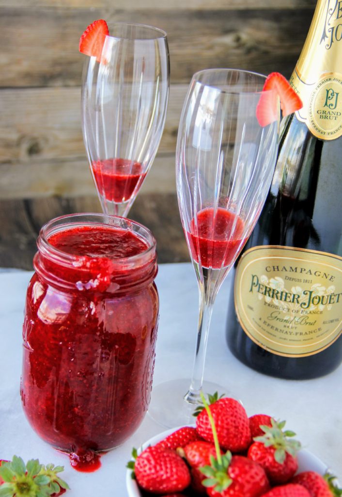 strawberry mimosas with strawberry sauce by lindsay johnson of lady in the wild west for gen padalecki of now & gen wife of jared padalecki